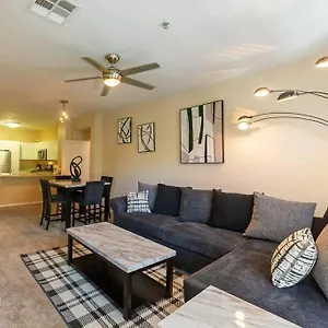  Apartment Lovely 2br/2ba!5min To Disney! Angelstadium! Hondacenter.