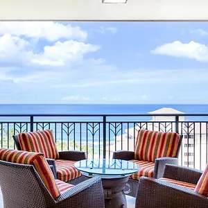 top-floor-penthouse-with-panoramic-view-ocean-tower-at.hotelsinhawaii.org/